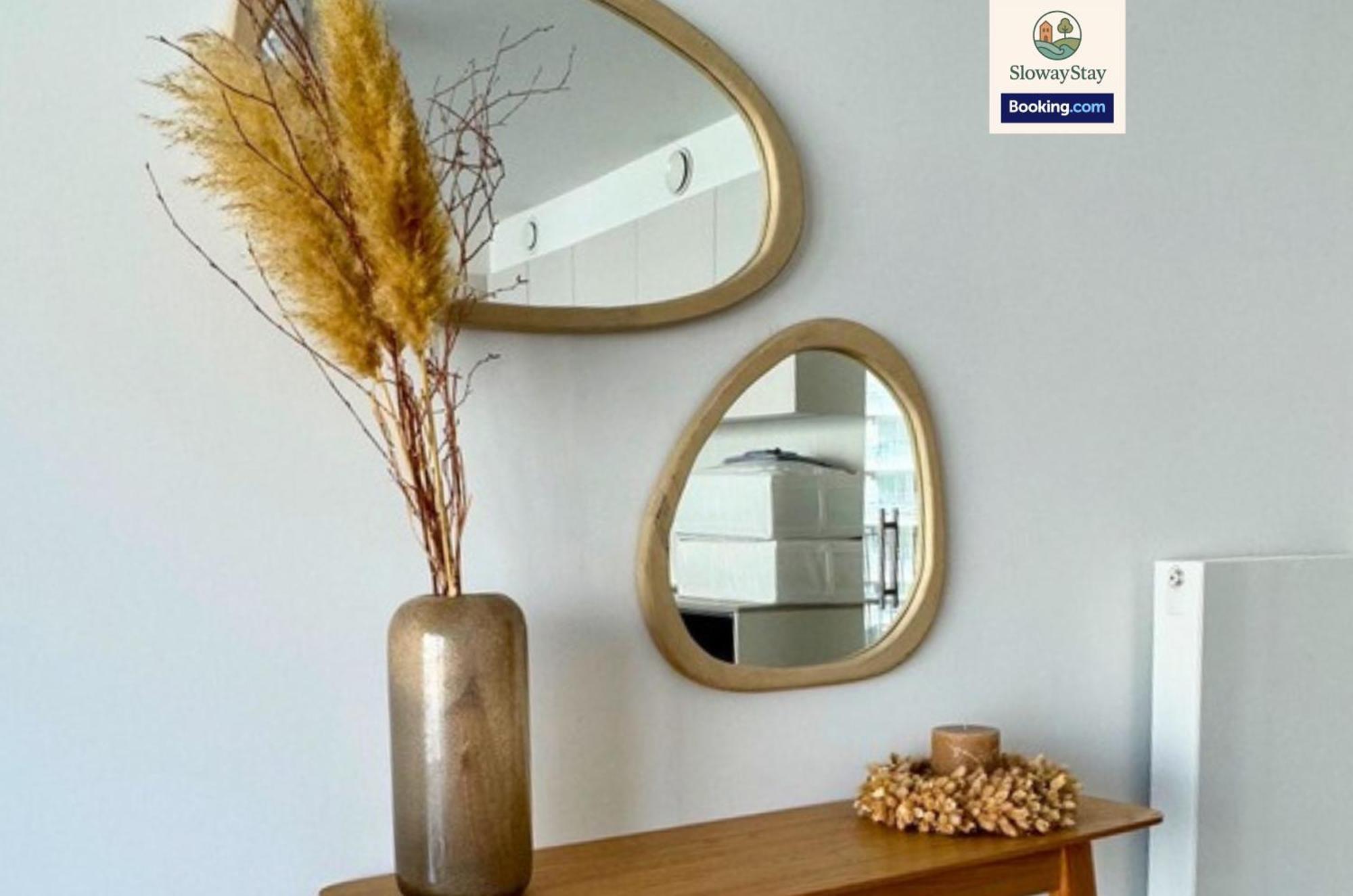 Elegant One Bedroom Apartment With Sea Views & Pool By Slowaystay Serviced Accommodation & Short Lets Oostende Exterior photo